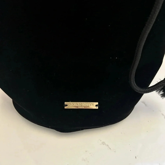 Giorgio Armani VIP Beauty Cosmetic Bag - Picture 4 of 5